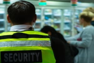 Retailers On High Security Alert As Holiday Shopping Season Begins