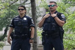 Using Security Guards To Boost School Safety