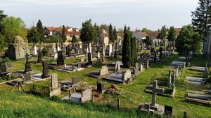 cemetery security guards in Walnut Grove